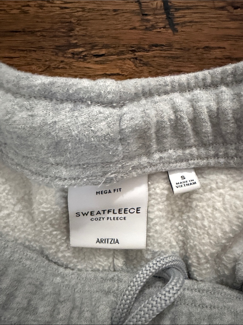 Aritzia women’s light Gray Sweatpants - Picture 3 of 5